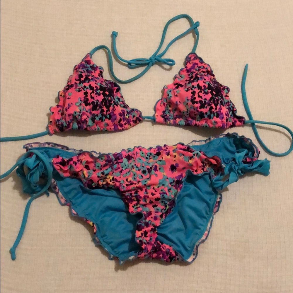 Victoria’s Secret bikini 👙 size M